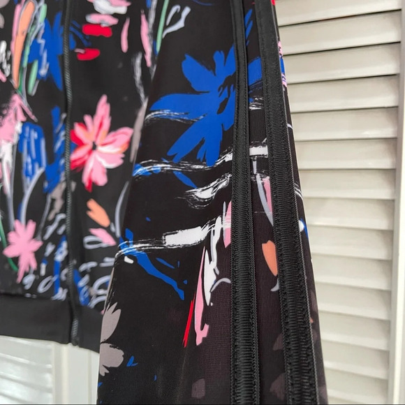 Adidas Girls Black Pink Floral Bomber Jacket - Picture 7 of 13